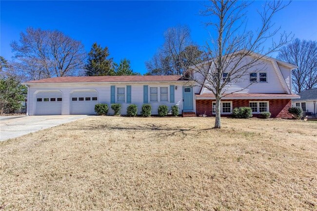 property at 1722 Johnston Trail NW