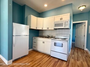 14 Livingston St in Saugerties, NY - Building Photo - Building Photo