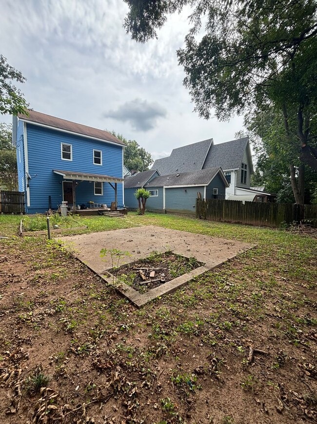 property at 85 Selman St SE