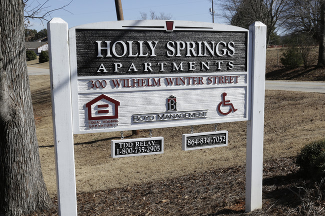 Holly Springs in Travelers Rest, SC - Foto de edificio - Building Photo