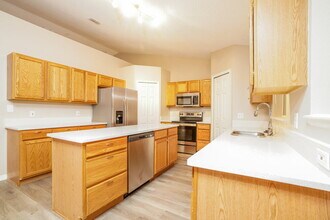 9361 Lockheed Ln in Jacksonville, FL - Building Photo - Building Photo