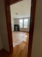 43 Hill St, Unit 34 in Bloomfield, NJ - Foto de edificio - Building Photo