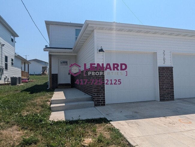 property at 2702 W Water St