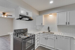 406 Noble Ave in Everman, TX - Building Photo