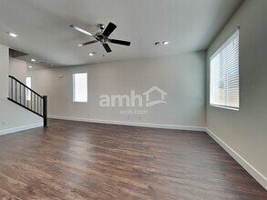 8855 Brent Leaf Ave in Las Vegas, NV - Building Photo - Building Photo