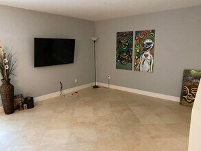 896 SW 9th St Cir-Unit -8 in Boca Raton, FL - Building Photo - Building Photo