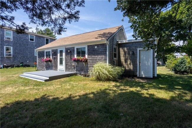 property at 262 Riverside St
