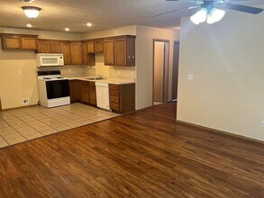 5551-5553 N Brown Ln in Ozark, MO - Building Photo - Building Photo