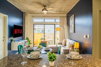 909 N 3rd St in Phoenix, AZ - Building Photo - Building Photo