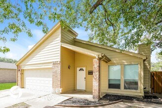 3807 Mountain Rose Ln in Houston, TX - Building Photo - Building Photo