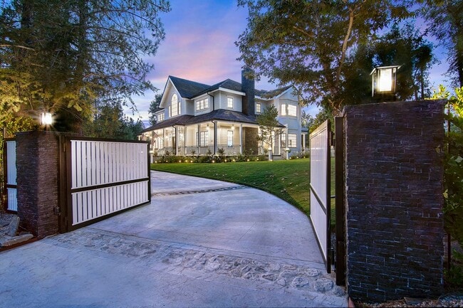 property at 28845 Countryside Dr