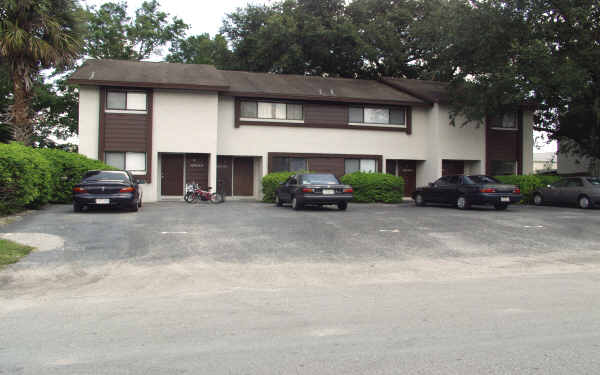 Chicone Groves in Orlando, FL - Building Photo - Building Photo