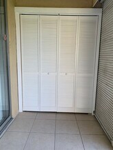 1301 NW 12th Ave, Unit 319A in Boca Raton, FL - Foto de edificio - Building Photo