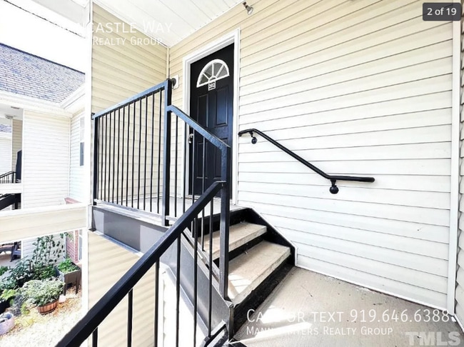 2401 Vancastle Way in Raleigh, NC - Building Photo - Building Photo