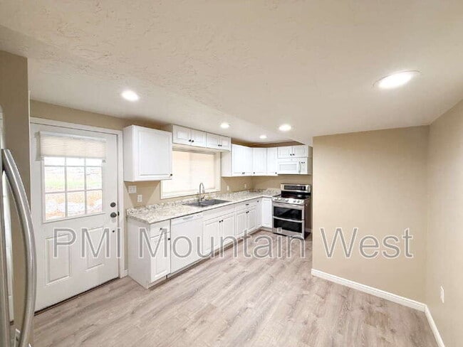 property at 678 S 650 W