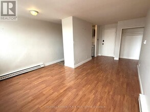 357 Wilson Rd S in Oshawa, ON - Building Photo - Building Photo