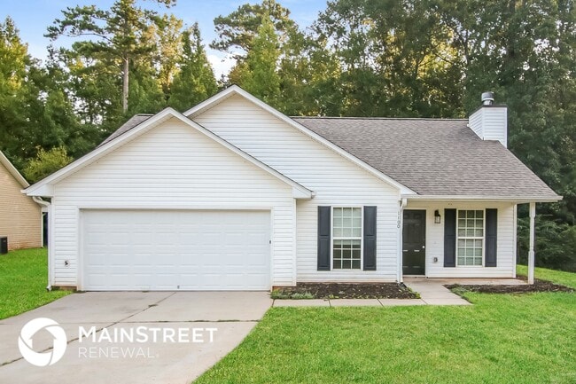 1100 Overlook Dr in Madison, GA - Foto de edificio - Building Photo