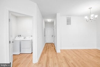 123 S Washington St in Easton, MD - Building Photo - Building Photo