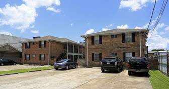 710-712 Carrollton Ave Apartments