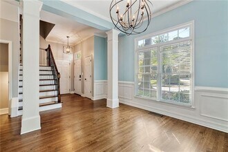 1362 Cartecay Dr NE in Atlanta, GA - Building Photo - Building Photo