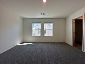 4925 Fern Mesa Ave in Las Vegas, NV - Building Photo - Building Photo
