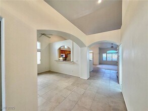 2842 Altair St in Las Vegas, NV - Building Photo - Building Photo