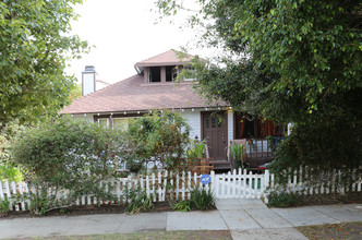 1027 Euclid St in Santa Monica, CA - Building Photo - Building Photo