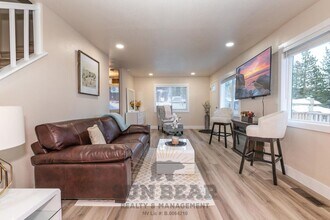 568 Tyner Way in Incline Village, NV - Building Photo - Building Photo