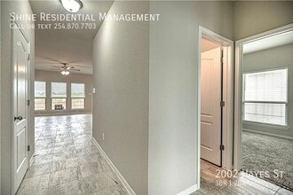 2002 Hayes St in Temple, TX - Building Photo - Building Photo