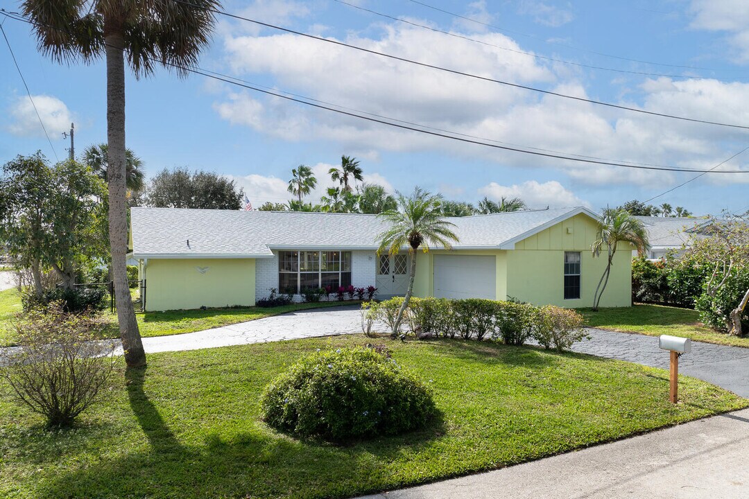 912 Marlin Cir in Jupiter, FL - Building Photo