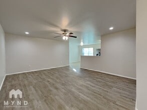 2923 Russell Rd in Chickasha, OK - Building Photo - Building Photo