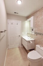 370 5th St, Unit 3 in Jersey City, NJ - Building Photo - Building Photo
