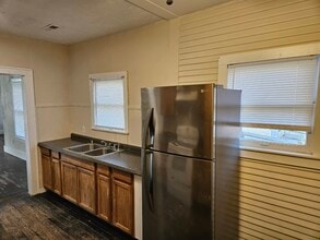 1202 S 12th St in Abilene, TX - Building Photo - Building Photo