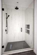 3340 W Evergreen Ave in Chicago, IL - Building Photo - Building Photo