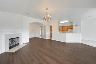 917 Old Wick Castle Way in Pflugerville, TX - Building Photo - Building Photo