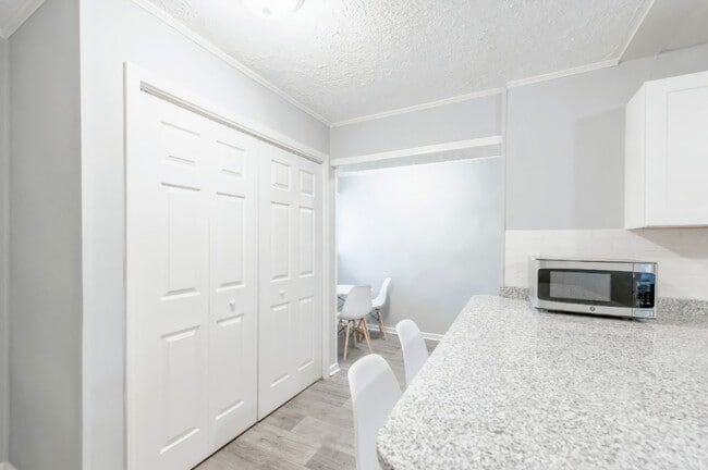 property at 2684 Loghaven Dr NW
