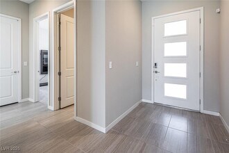 832 Canonbury St in Henderson, NV - Building Photo - Building Photo