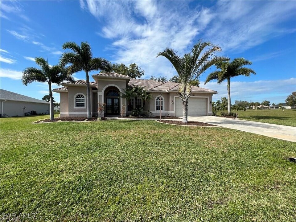 16245 Paloma Ct in Punta Gorda, FL - Building Photo