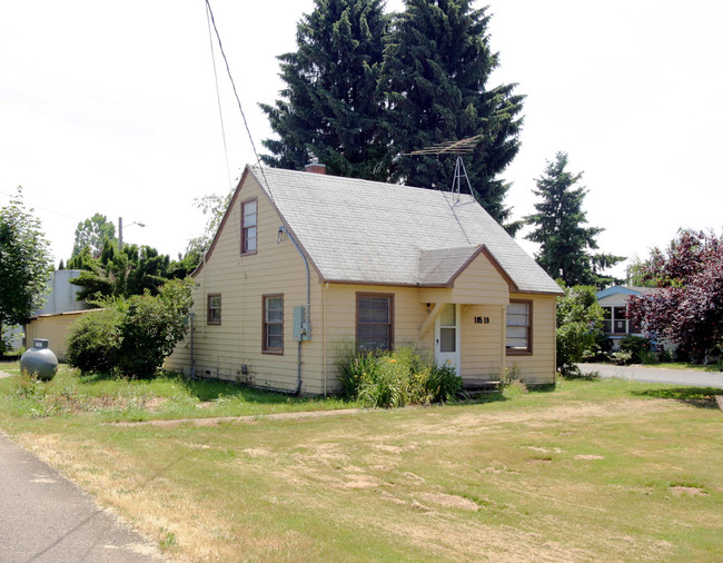 Pioneer Mobile Home Park in Boring, OR - Foto de edificio - Building Photo