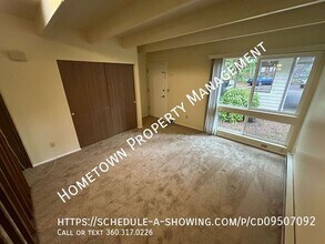 7242 20th Ave SE in Lacey, WA - Building Photo - Building Photo