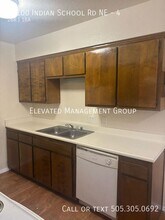 12100 Indian School Rd NE in Albuquerque, NM - Foto de edificio - Building Photo