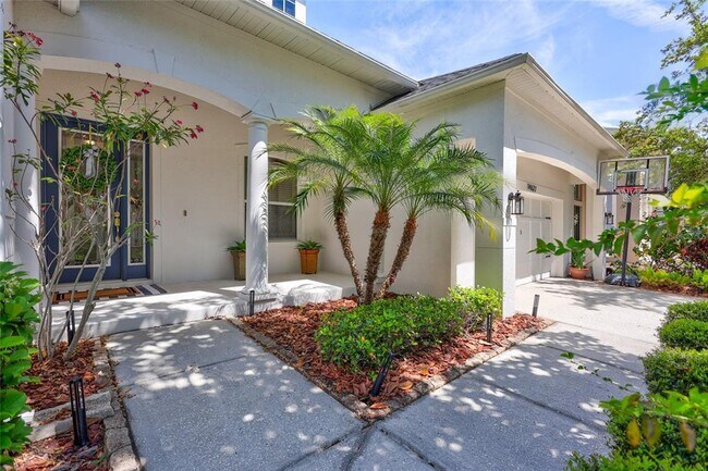 14627 Tudor Chase Dr in Tampa, FL - Building Photo - Building Photo