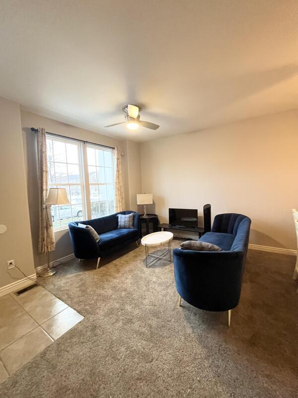 4518 Cave Run Ln in South Jordan, UT - Building Photo - Building Photo