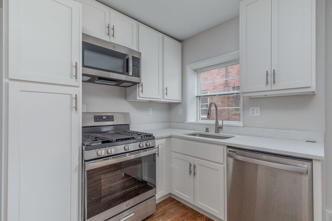5912 Loughborough Ave in St. Louis, MO - Building Photo