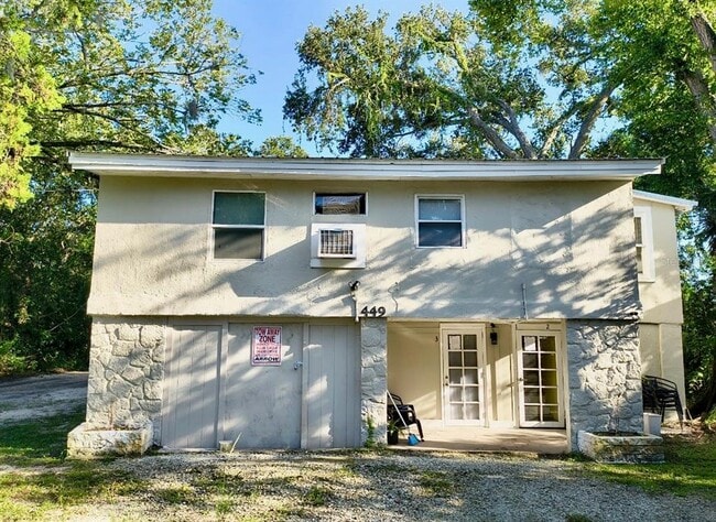 property at 321 S Adams St