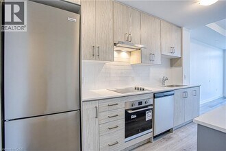 461 Green Rd in Hamilton, ON - Building Photo - Building Photo