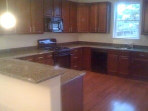 225 W 5th Ave in Conshohocken, PA - Building Photo - Building Photo