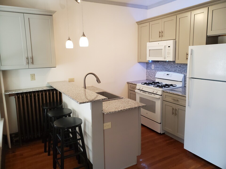 534 Yates St, Unit B in Albany, NY - Foto de edificio