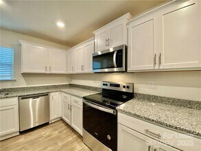 3163 Winesap Dr in Dallas, NC - Building Photo - Building Photo