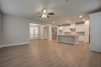 3201 Damsel Sauvage Ln in Lewisville, TX - Building Photo - Building Photo